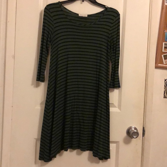 Socialite Dresses & Skirts - Green and black striped t-shirt dress 🌟 Socialite Dresses & Skirts - Green and black striped t-shirt dress 🌟